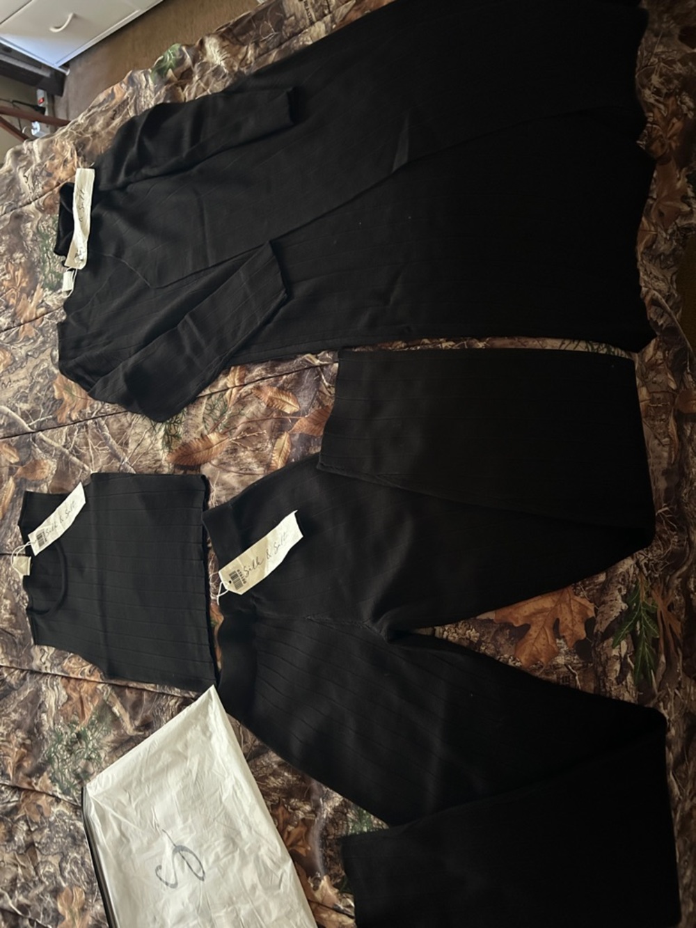 Women's Black Wide-Leg Pantsuit Set - Tailored Minimalist Style